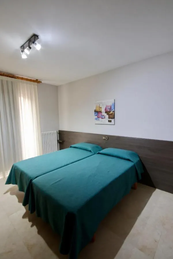 Hostal Trevol Torello Spain